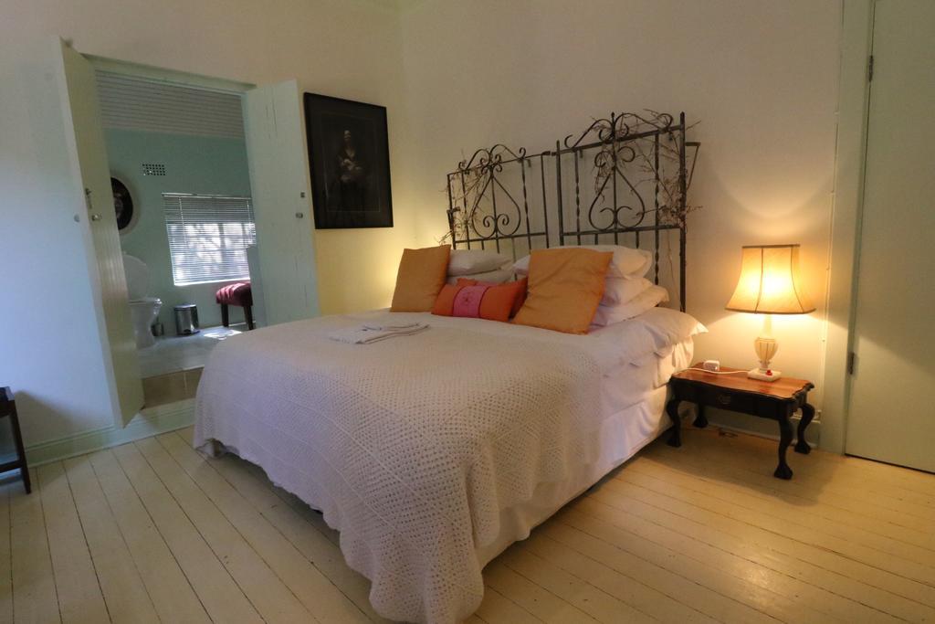 Zietsies Guest House Йоханнесбург Экстерьер фото
